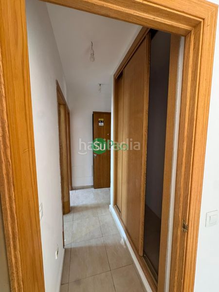 Foto eb91293e-a752-4f62-90fd-5b091a67c1b0. Pis a calle la bodega 5 a Magán