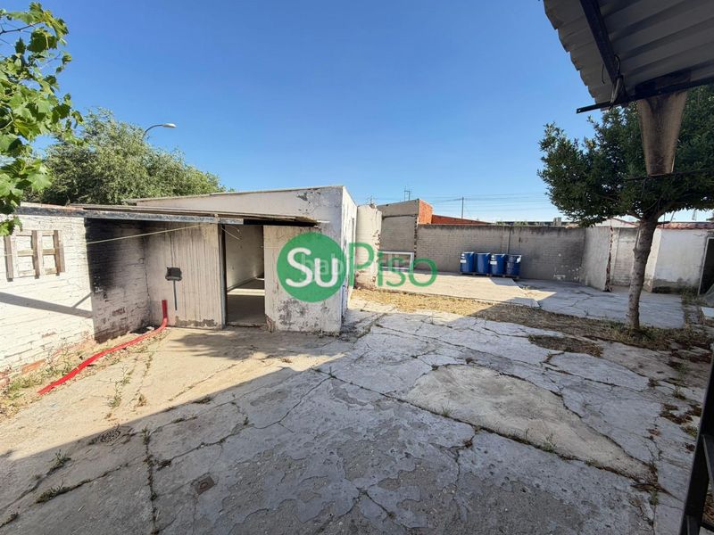 Foto 58811d90-d276-4df2-a55d-093503a42a3f. Casa a barrio estación 2c a Yeles