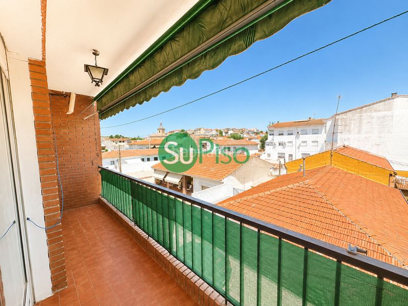 Foto 8268efc6-be65-444f-8a92-d72c5ef2648a. Pis a calle ebano 3c a Borox
