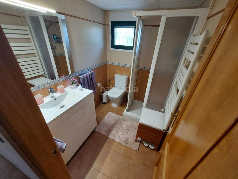 Foto b56b6b03-e794-4928-a138-a2e7e140234b. Xalet amb xemeneia aparcament a Calasparra