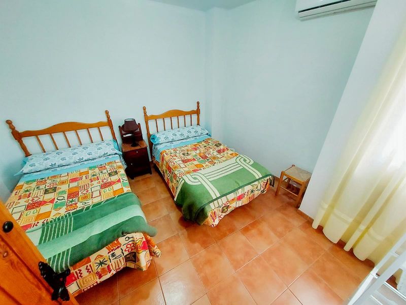 Foto 381a8ddb-9671-47c9-bc0f-6b1ecb556a48. Casa amb aparcament a Calasparra