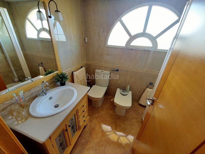 Foto 789e4ff0-8111-433d-9d80-41850039d8c9. Casa aparellada amb aparcament a Calasparra