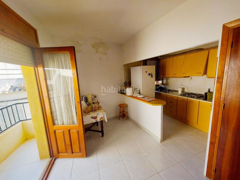 Foto 0eee170b-2809-4c55-bbbb-e930af17c95b. Casa amb xemeneia a Moratalla