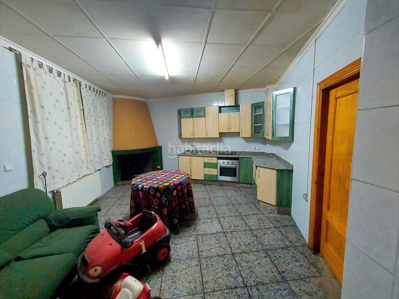 Foto 21a877ba-a65d-44fe-9af9-4e4bf0484ce7. Pis amb xemeneia a Calasparra