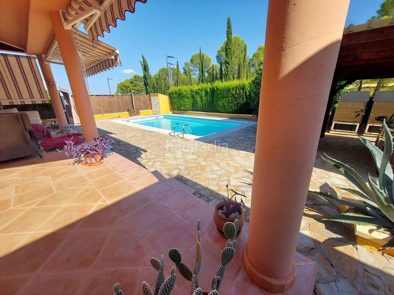 Foto e9112878-c638-4684-b403-c23a9bbf5d1e. Chalet vivienda de lujo en urbanización, cerca en Calasparra