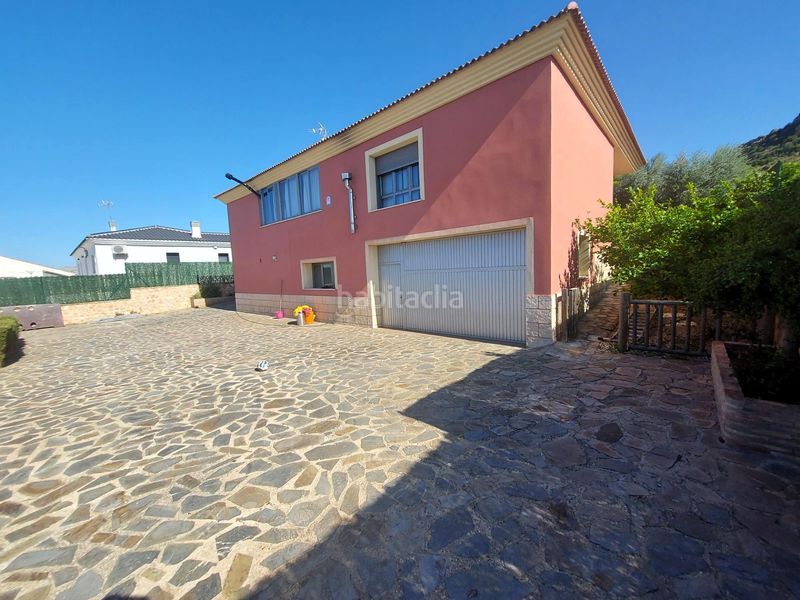 Foto e33f855f-1988-47cf-b3e5-ae5a69b2686d. Xalet amb aparcament piscina a Calasparra