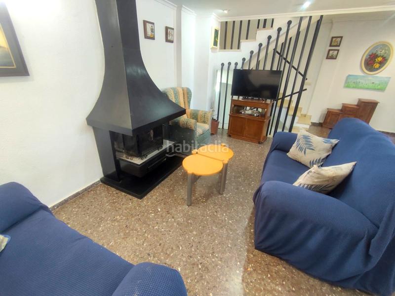 Foto 3352d212-210c-48a8-a66f-b6b206381040. Lloguer casa adossada amb calefacció aparcament a Puçol