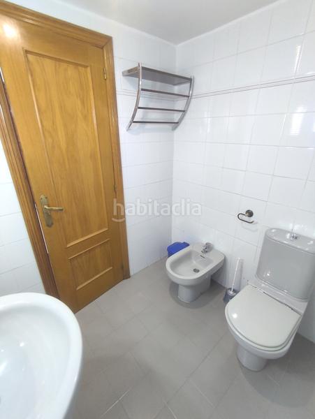 Foto 96b7ffdb-ec2e-4bfb-89bb-d04c16945dfd. Lloguer casa adossada amb calefacció aparcament a Puçol