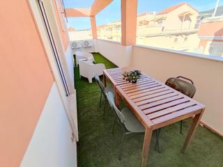 Casa adossada a Puçol Ciudad. Magnífico adosado en zona alta