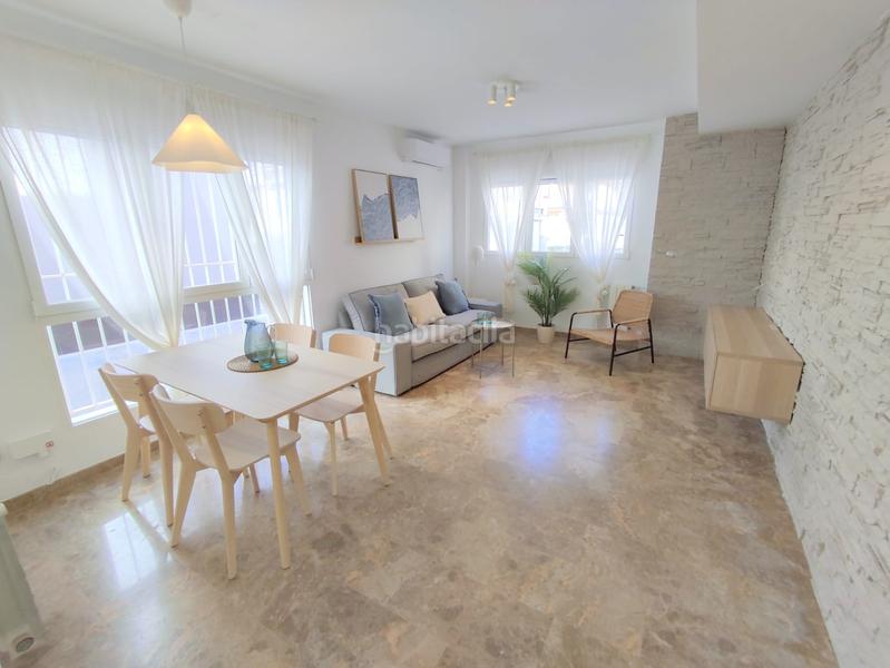 Foto 718cdfcf-9640-4acd-a435-ddfe242f2d91. Reihenhaus mit heizung parking in Puçol ciudad Puçol