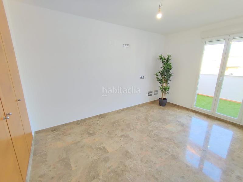 Foto 7b22cabe-a4f8-486a-9854-ba7f176192ec. Reihenhaus mit heizung parking in Puçol ciudad Puçol