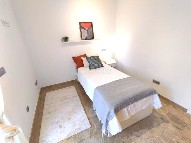 Foto ab55699c-ea7a-42cb-ad2c-4348e10d0d00. Reihenhaus mit heizung parking in Puçol ciudad Puçol