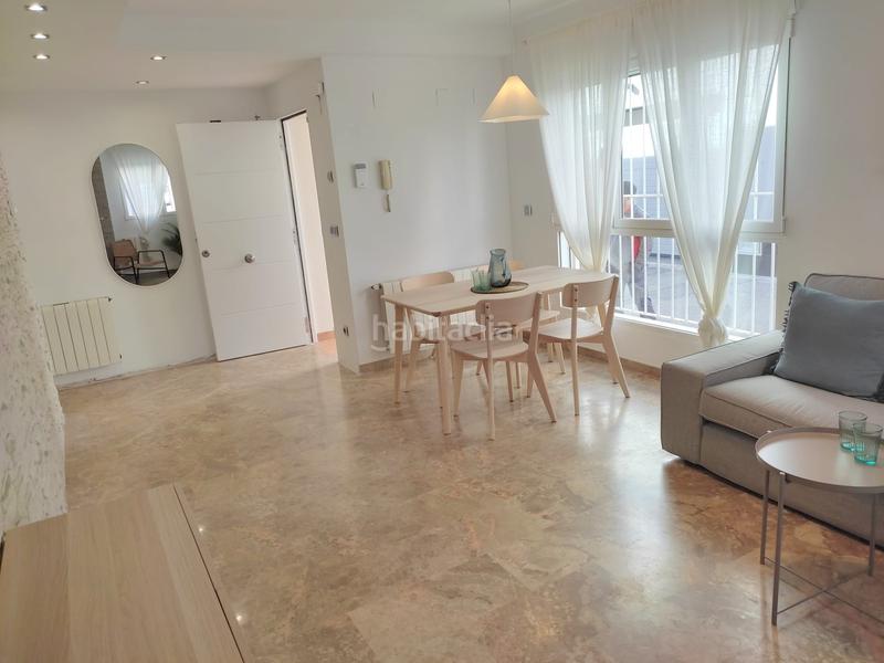 Foto d6477cd5-da1a-4bcf-a62a-69b2ea3b8f12. Reihenhaus mit heizung parking in Puçol ciudad Puçol