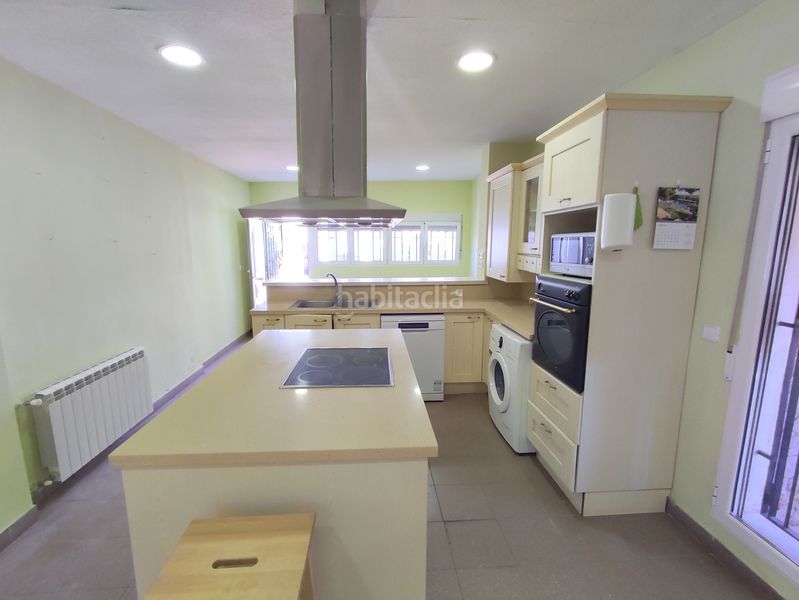 Foto 40a22089-840c-4932-9539-508b06db45da. Lloguer casa amb calefacció aparcament piscina a Puçol