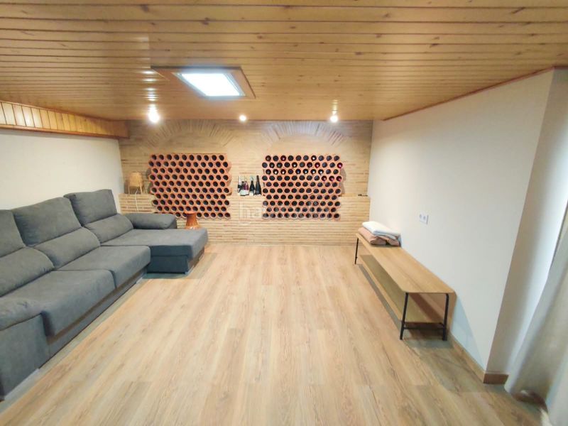 Foto bff4cf29-d811-4b63-ba46-496744163857. Casa amb calefacció aparcament piscina a Alfinach - Monasterios Puçol