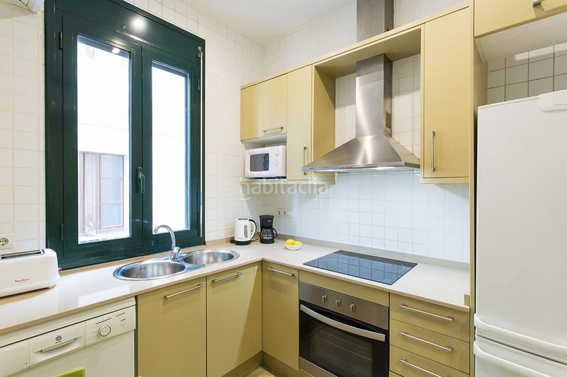 Foto 285120cc-2385-43bd-aab3-20df3ca3b3a8. Location appartement avec chauffage dans Gòtic Barcelona