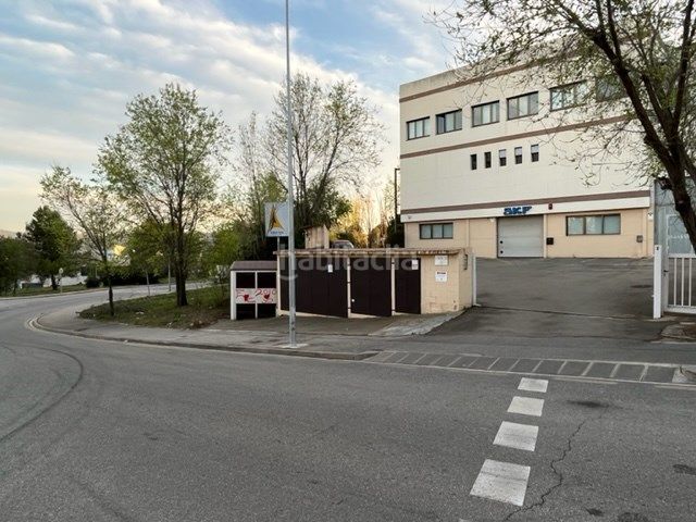 Foto f6548014-2f7e-4f29-8193-7e0129ae2673. Geschäftsraum in Zona Industrial Rubí