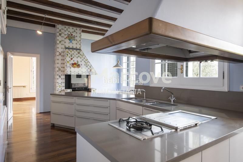 Foto 34f68c82-f0fc-44fe-8feb-e40c378bf487. Casa con riscaldamento parcheggio piscina in Valldoreix Sant Cugat del Vallès