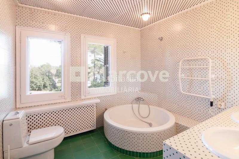 Foto 90da64f8-3ddf-475b-ae7e-b0222ca79667. Maison avec chauffage parking piscine dans Valldoreix Sant Cugat del Vallès