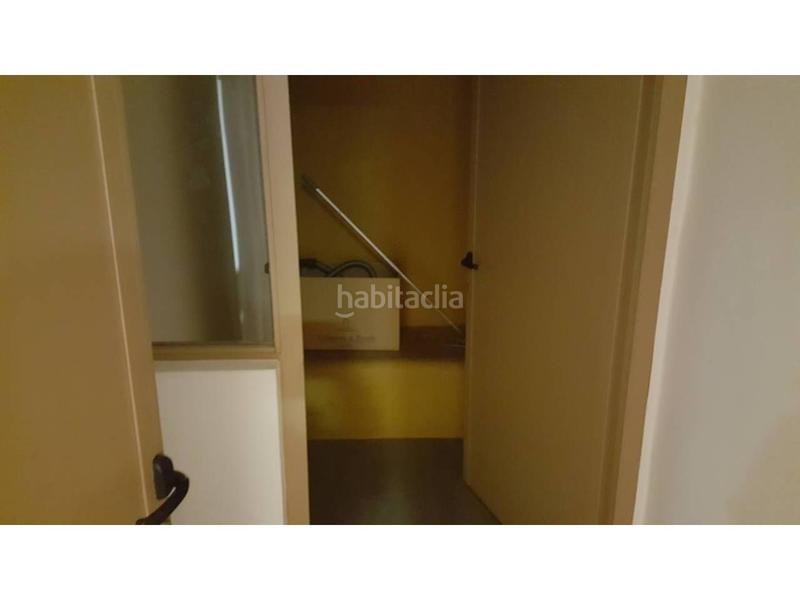 Foto 600a4969-4abf-4964-9e27-81d44d73c08f. Alquiler oficina -z. paseo. de alquiler el centro en un edificio singular de 90 m2 de alquiler. uso ideal para oficina. dispone en Manresa