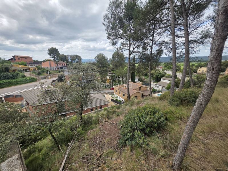 Foto 1ce88a34-9a63-4045-9859-d76fe64fb2c2. Terreny residencial a Santpedor