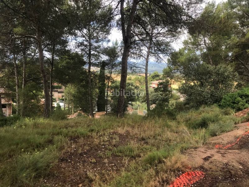 Foto a93cfa2c-15bb-46d1-a82f-9d3e44ffb39c. Terreny residencial a Santpedor
