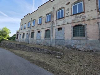 Fabrikhalle in Navàs. Nave industrial a la venta en palá de torroella