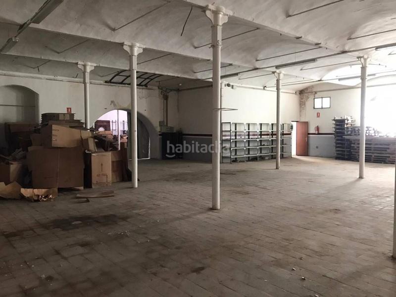 Foto f27d2f3e-40ec-44f0-b67a-205138f6f201. Fabrikhalle in Navàs