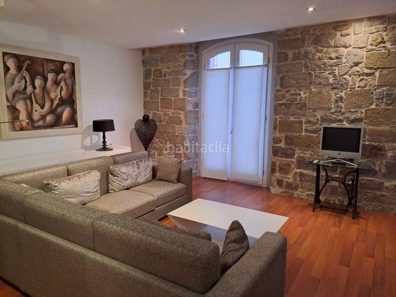 Foto 18d91631-c33c-4af0-a192-72fcf84f1b73. Dúplex fantástico dúplex en venta en el centro histórico en Manresa