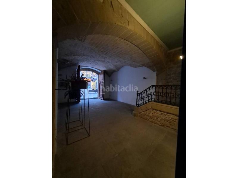 Foto 1bfe23d2-3608-4fed-8263-18c59e74220e. Dúplex fantástico dúplex en venta en el centro histórico en Manresa