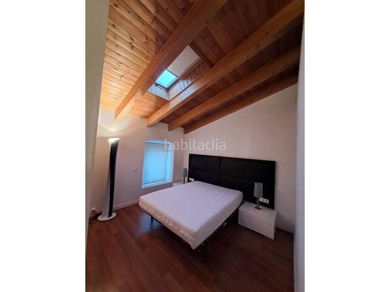 Foto 241864d3-cb98-4aa6-876d-c08e0389739e. Dúplex fantástico dúplex en venta en el centro histórico en Manresa