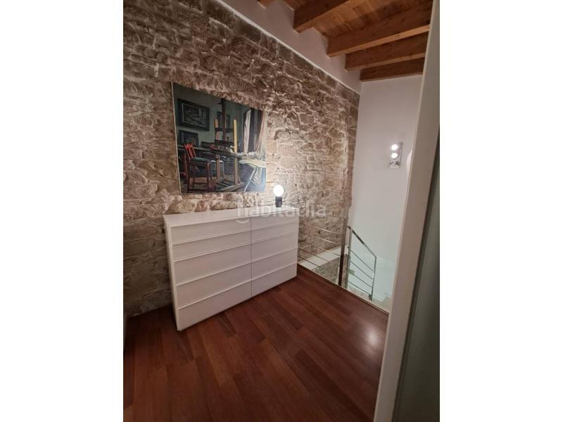 Foto 3c83f9a3-83b7-4d82-be2c-43fa17fcd3af. Dúplex fantástico dúplex en venta en el centro histórico en Manresa