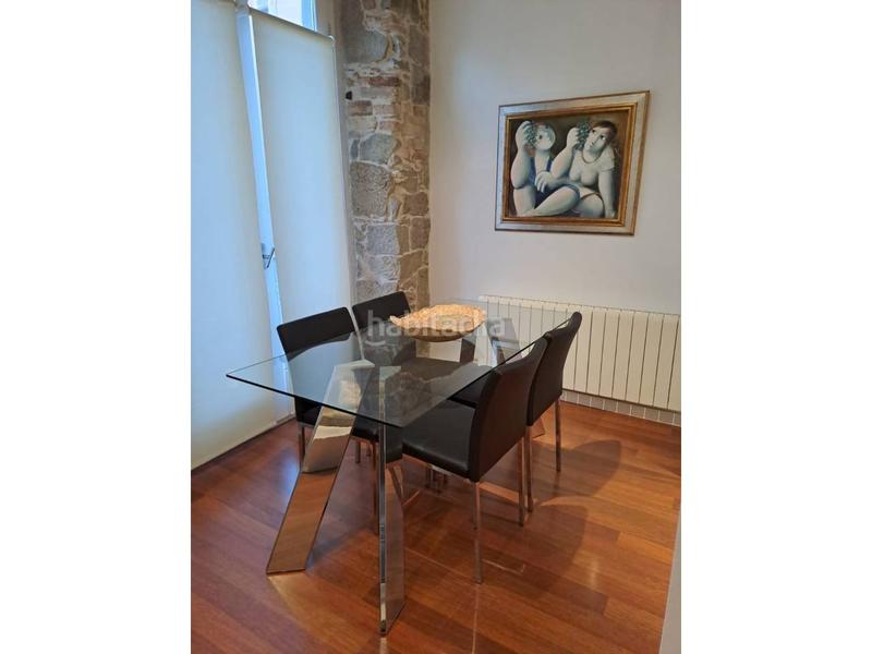 Foto 55a67120-4116-4f24-8f94-54013bf494bb. Dúplex fantástico dúplex en venta en el centro histórico en Manresa