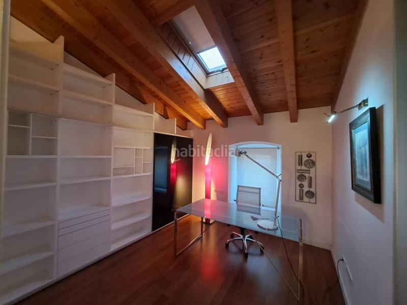 Foto 58e74065-e4b1-4b6c-8c21-b147fc022543. Dúplex fantástico dúplex en venta en el centro histórico en Manresa