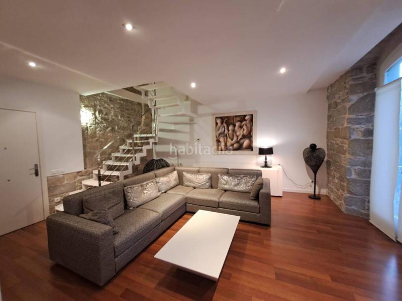 Foto 7e28d1a7-8983-478a-aac5-71488987d78e. Dúplex fantástico dúplex en venta en el centro histórico en Manresa