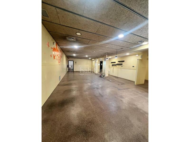 Foto 2c9b7102-537c-4e7c-8f8f-f3cfa5cebe89. Local commercial dans Artés