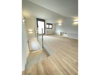 Casa adossada  ngel guimer. Casa de obra nueva en venta  jardn, terraza y acabados de alta