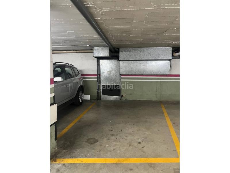Foto 45dc1b03-75ab-4220-a02b-790dbf461e62. Posto auto in Plaça Catalunya Manresa
