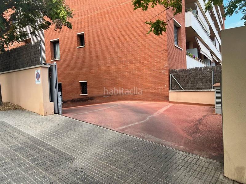 Foto 7eff8e75-37a0-492d-ba18-11817217281c. Posto auto in bases de Manresa - carretera de santpedor Manresa