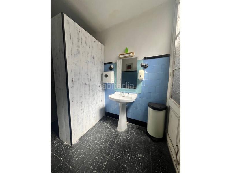 Foto f307a43d-ebbe-4a6b-9d93-10c8b39e69e7. Location local commercial dans Sallent