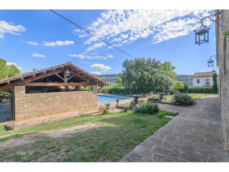 Foto 9a548f9f-4ad2-436f-9b00-61d19cbd5fff. Chalet mit heizung parking pool in Sant Vicenç de Castellet