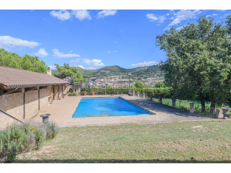 Foto 6a20ac21-5544-43c8-8a52-77745a1a401b. Xalet amb calefacció aparcament piscina a Sant Vicenç de Castellet