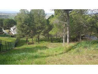 Terreno residencial en Sant Fruitós de Bages. Terreny en venta a la urb. les brucardes