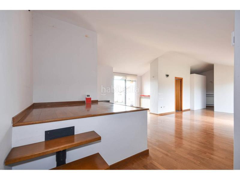 Foto 174d534e-a152-426a-9432-d1f19e1ab209. Dúplex amb calefacció a Plaça Catalunya Manresa