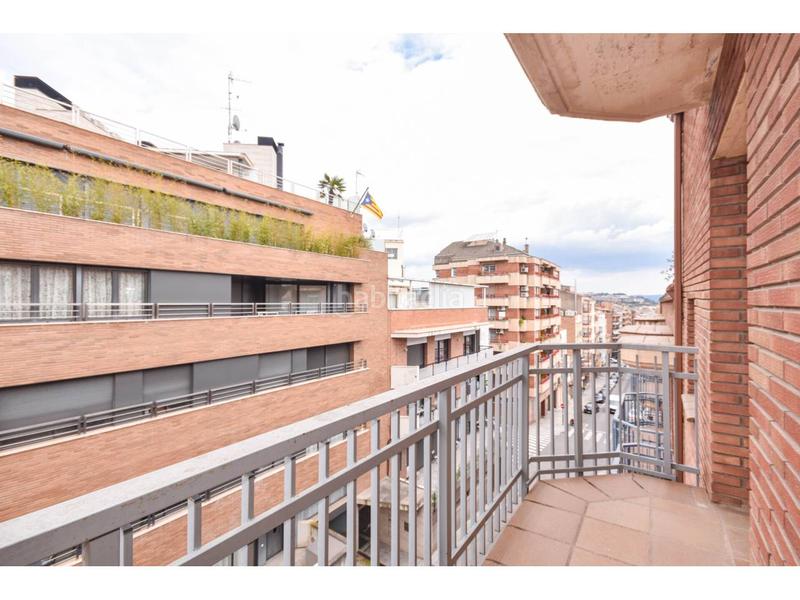 Foto b15da488-5253-4e47-b9a9-880f49c8bb6b. Dúplex amb calefacció a Plaça Catalunya Manresa