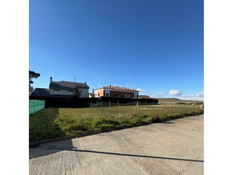 Foto d12f835e-bad7-43d3-85b7-625d1768f5df. Terreny residencial a Calaf