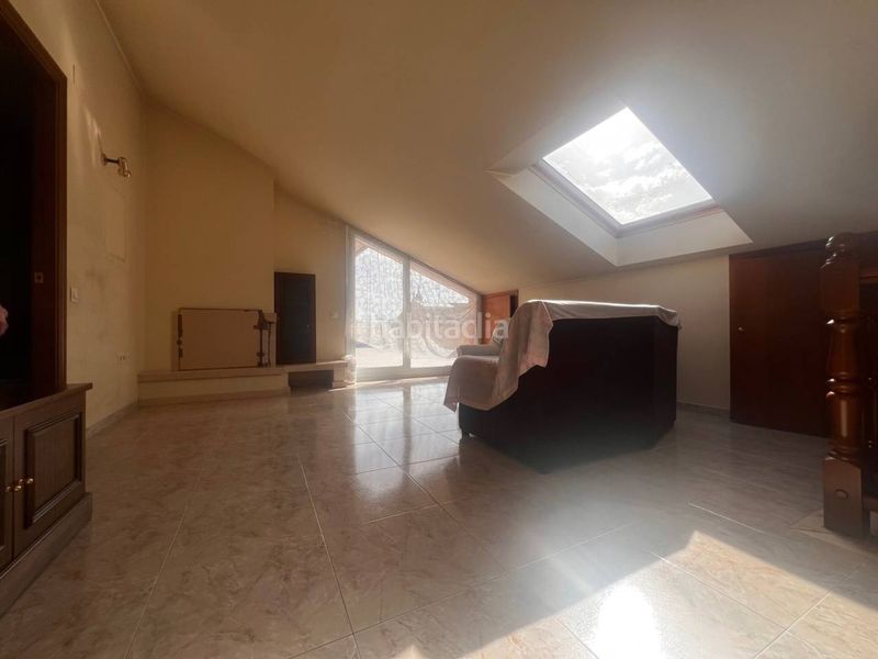 Foto 8fd5f8e0-21b0-463b-b145-b1a7799e7834. Apartament amb calefacció aparcament a Valldaura-Carretera de Cardona Manresa
