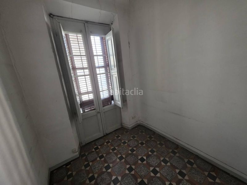 Foto 07714b92-c8e6-4a90-9000-0faab39e417a. Edificio in Barri Antic Manresa