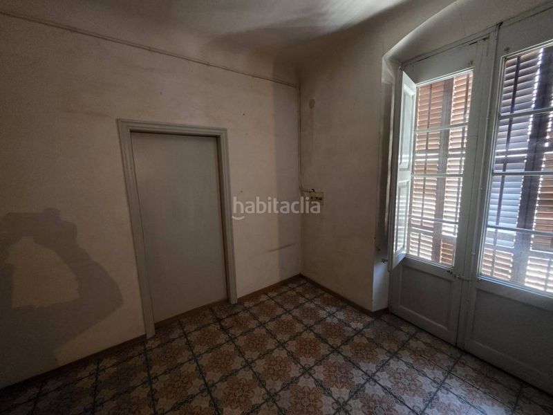 Foto 1ad32baf-a6bb-474e-bd36-a6633f5155cf. Edificio in Barri Antic Manresa