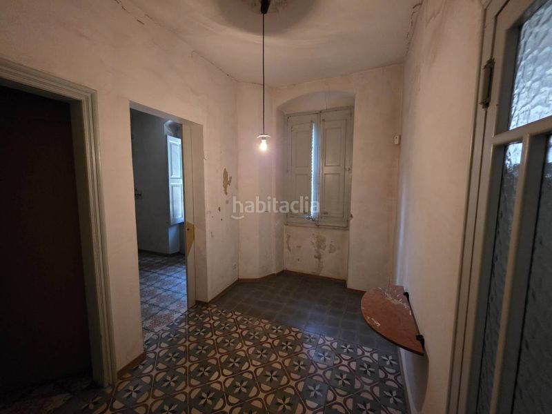 Foto 69d8bbcc-d806-49a3-8947-f03f5472cdc3. Edificio in Barri Antic Manresa